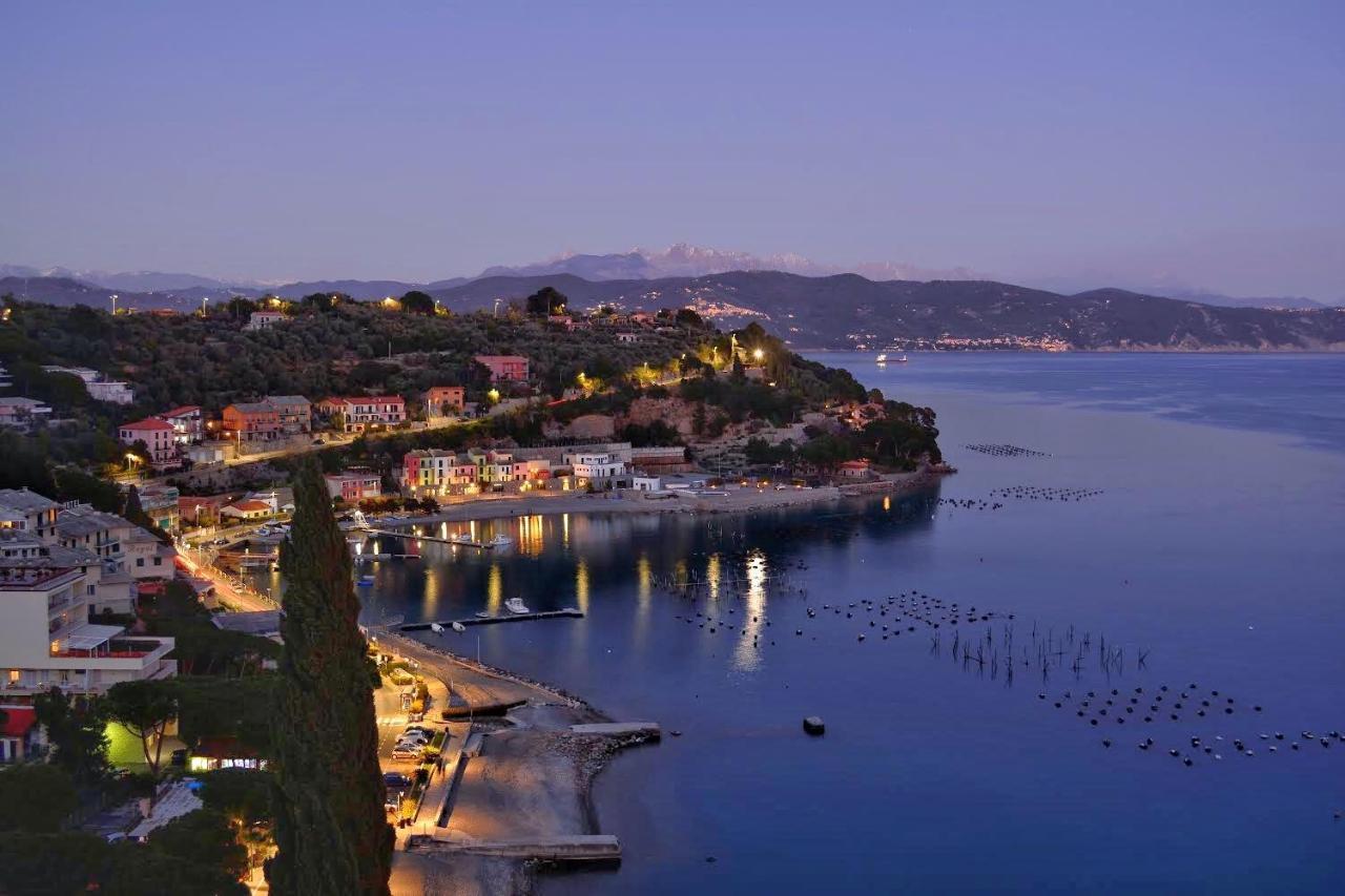 Casemaggi Attico Sul Mare, Penthouse On The Sea Porto Venere Exterior photo