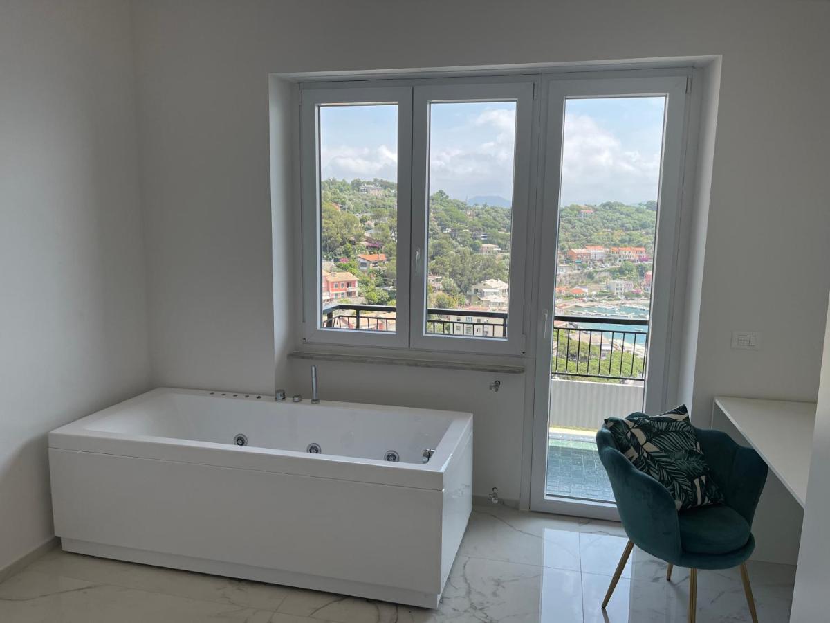 Casemaggi Attico Sul Mare, Penthouse On The Sea Porto Venere Exterior photo